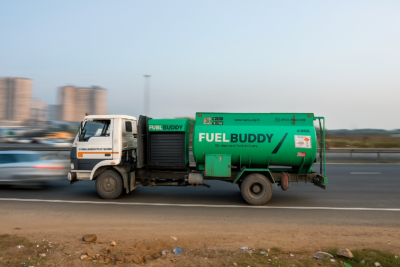 Mobile diesel bowser delivering on-demand fuel on Indian highway – symbolizing regional diesel trends and doorstep fuel delivery services.